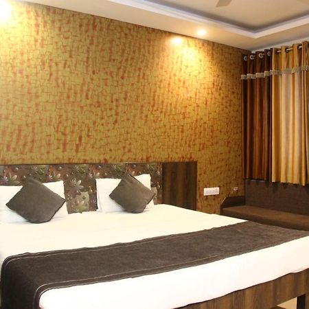 Nakshatra Hotel Banswara Экстерьер фото