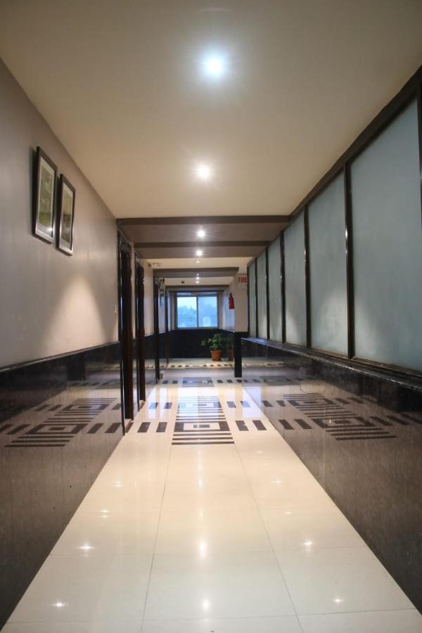 Nakshatra Hotel Banswara Экстерьер фото