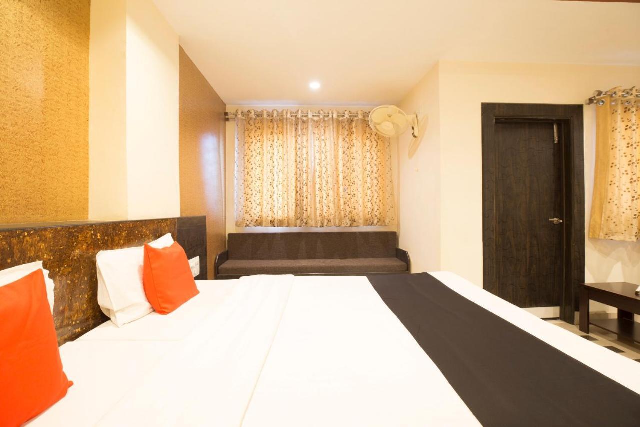 Nakshatra Hotel Banswara Экстерьер фото